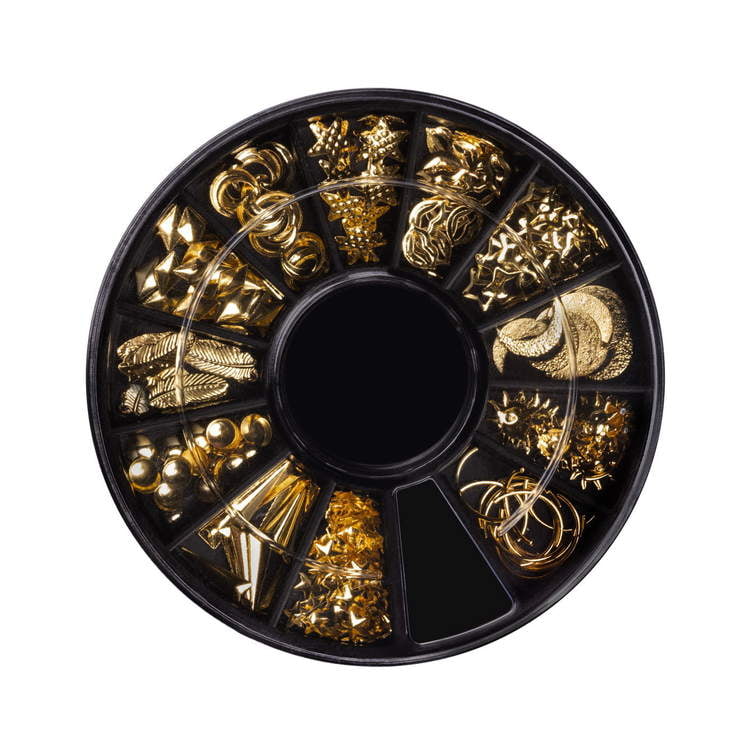 METAL STUDS