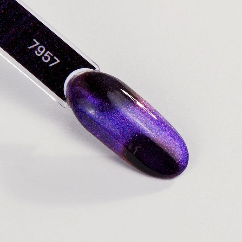 7957 Taurus - Cat's Eyes Smalto semipermanente 7 ml