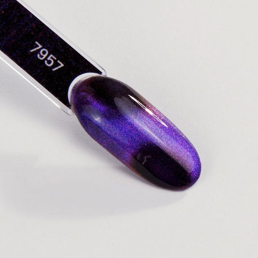7957 Taurus - Cat's Eyes Smalto semipermanente 7 ml
