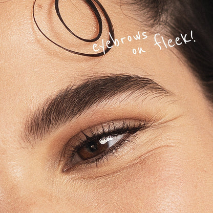 PROFESSIONAL EYEBROWS PENCIL
B02